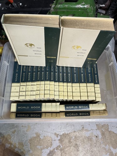 World book encyclopedia 1971 - book,